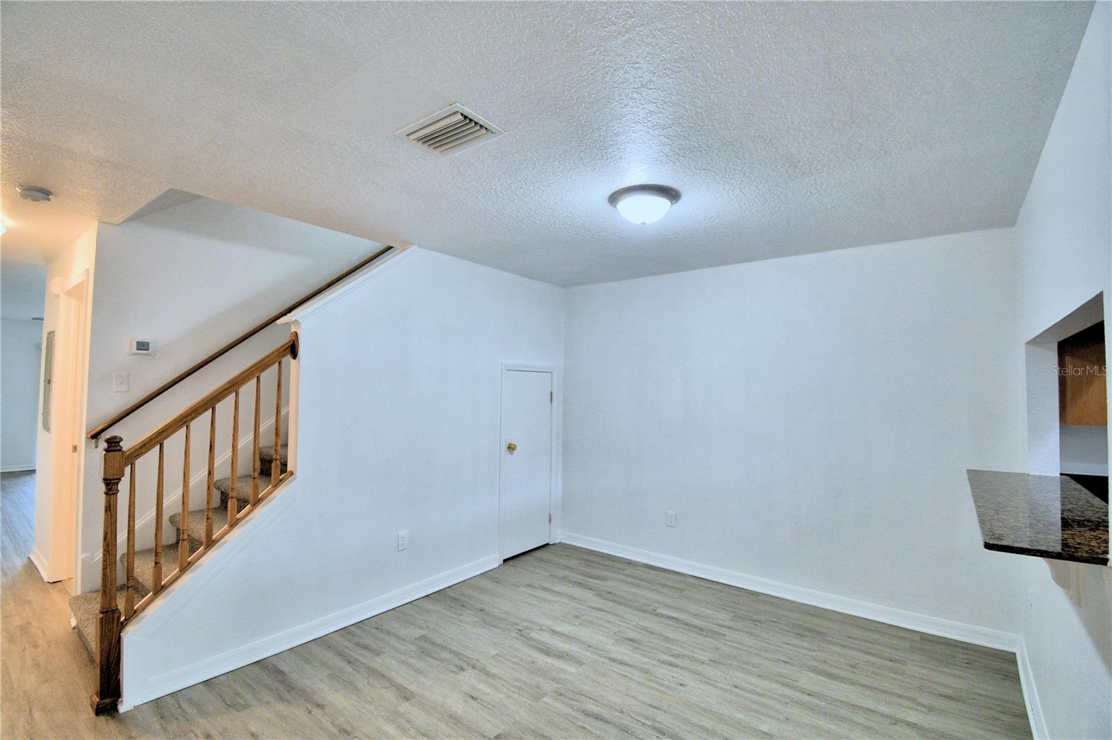 COBBLESTONE LANDING TWNHMS CONDO - Residential