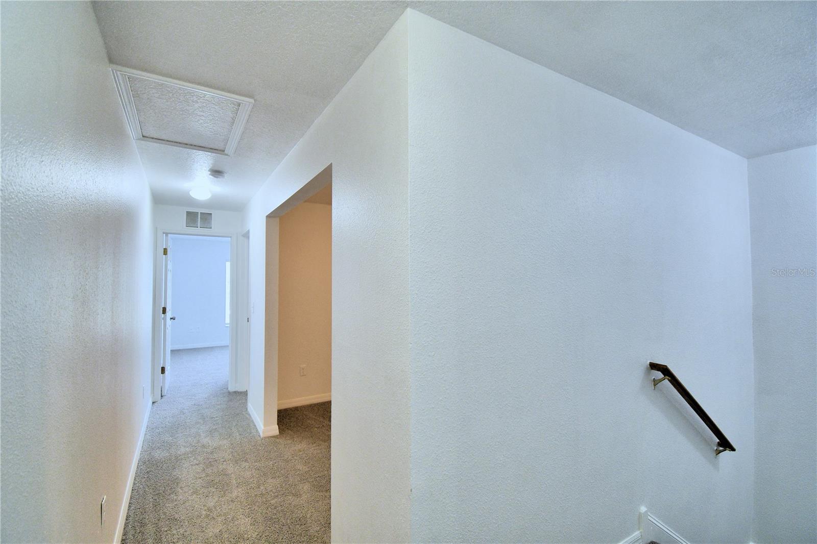 COBBLESTONE LANDING TWNHMS CONDO - Residential