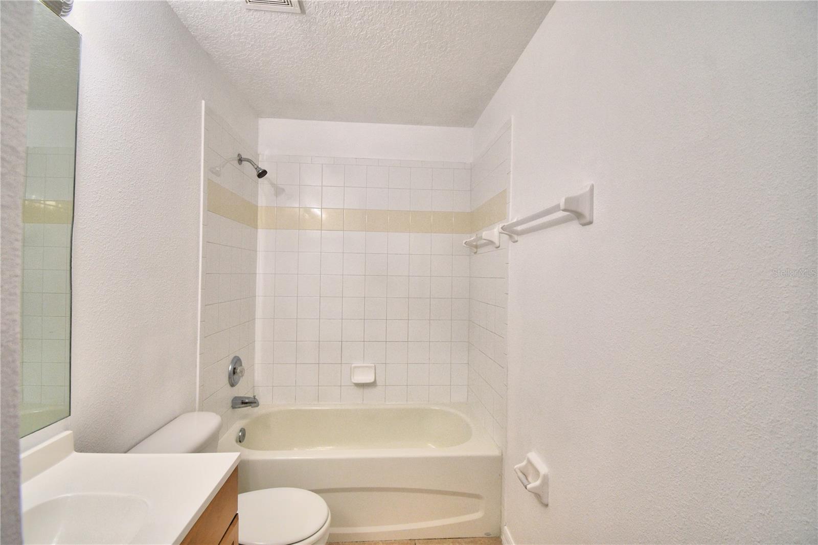 COBBLESTONE LANDING TWNHMS CONDO - Residential