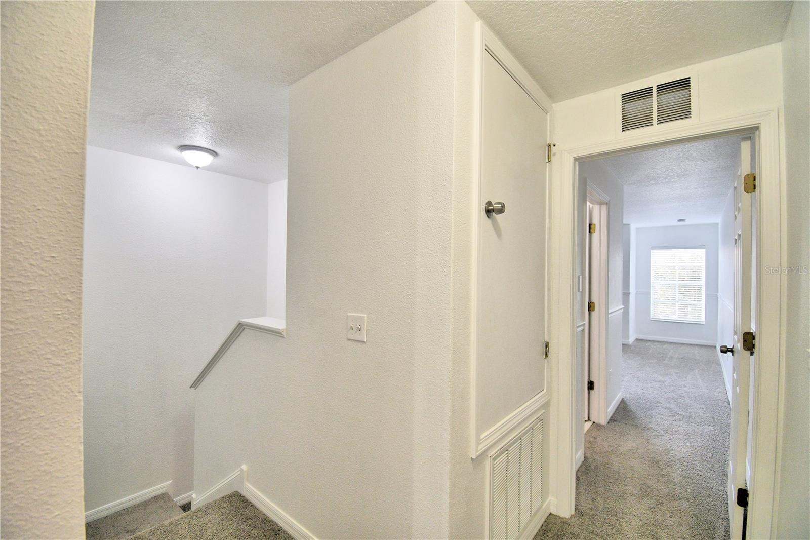 COBBLESTONE LANDING TWNHMS CONDO - Residential