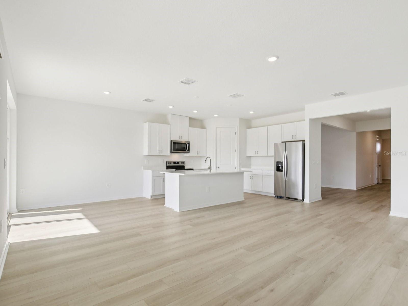 13315 SHELLMORE AVENUE