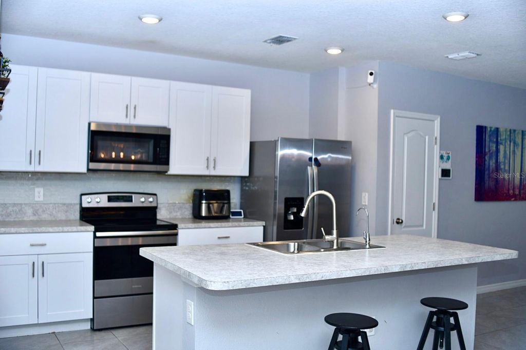 Photo of 1828 Katz Crossing Drive, Kissimmee, FL 34744 (MLS # S5141837)