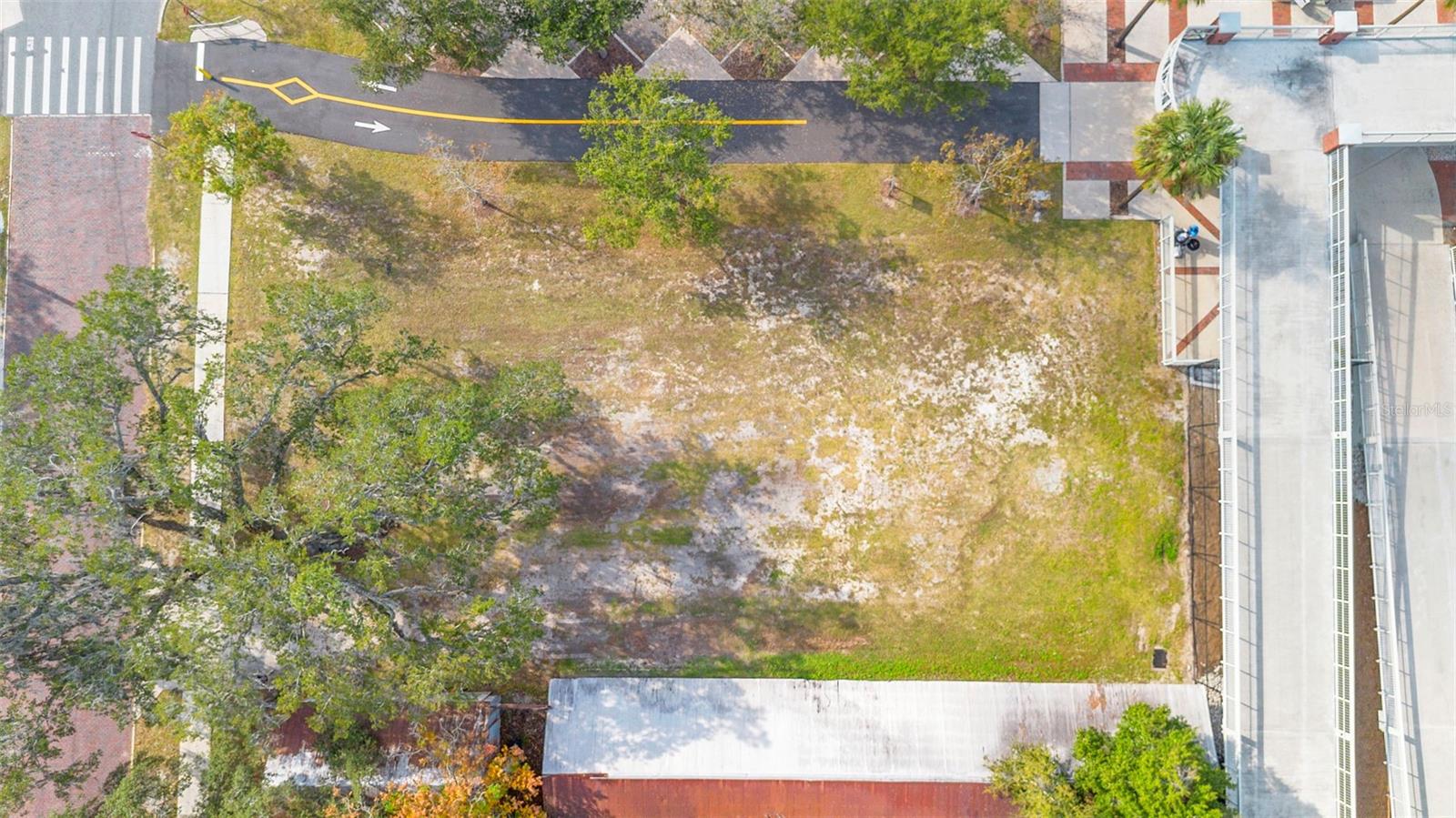 APOPKA TOWN OF (CHAMPNEY PORTION) - Land