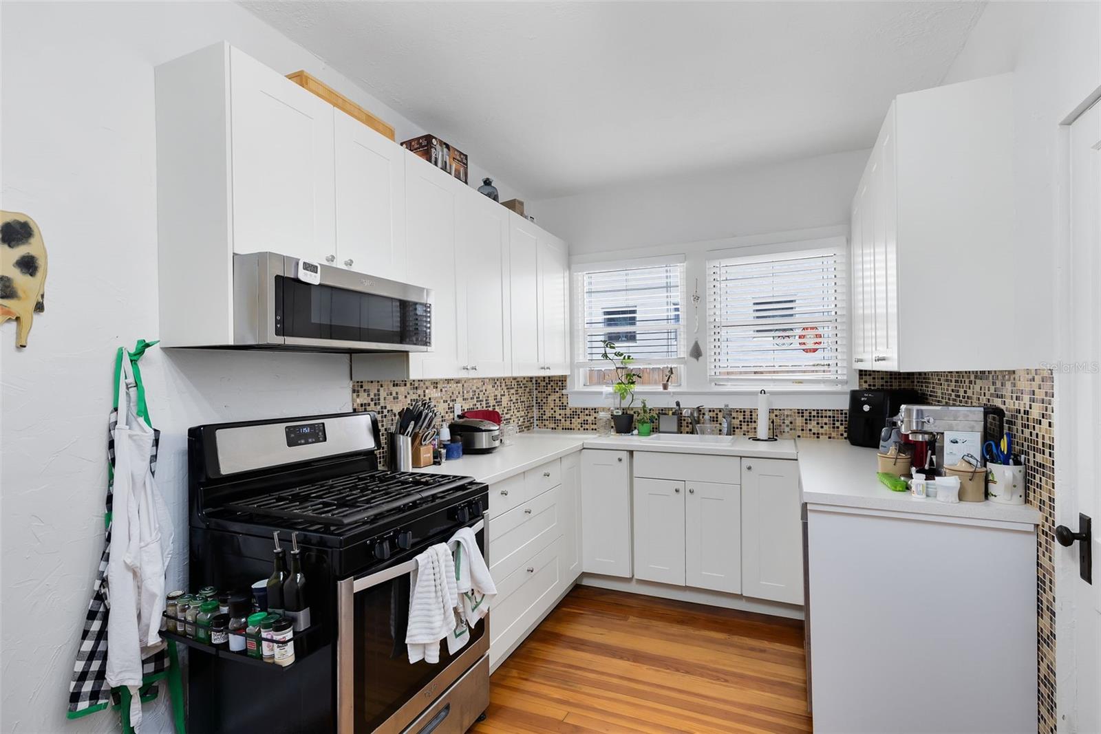 COLONIAL PARK SUB - Residential