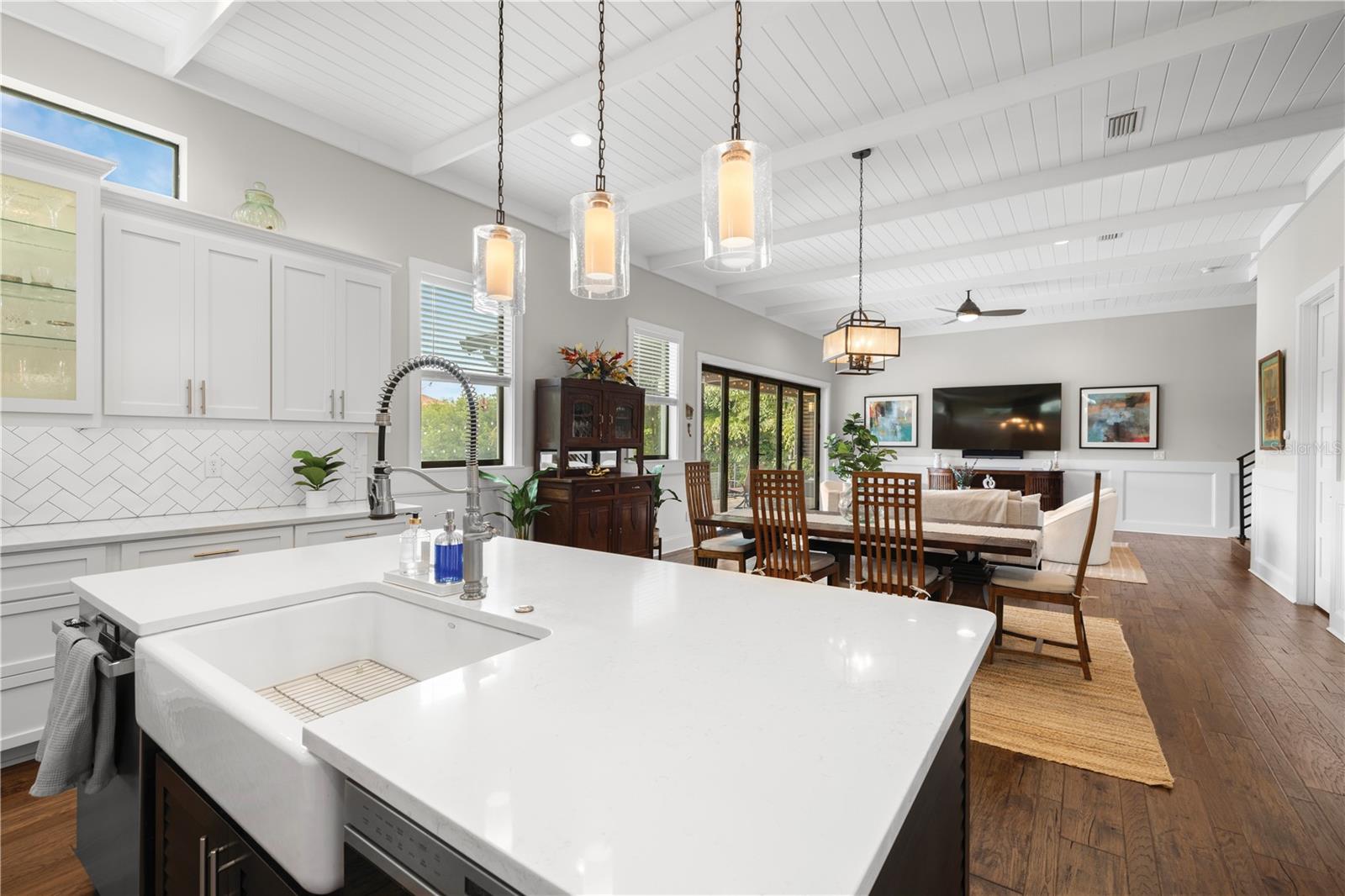 SUNSET PARK - Residential