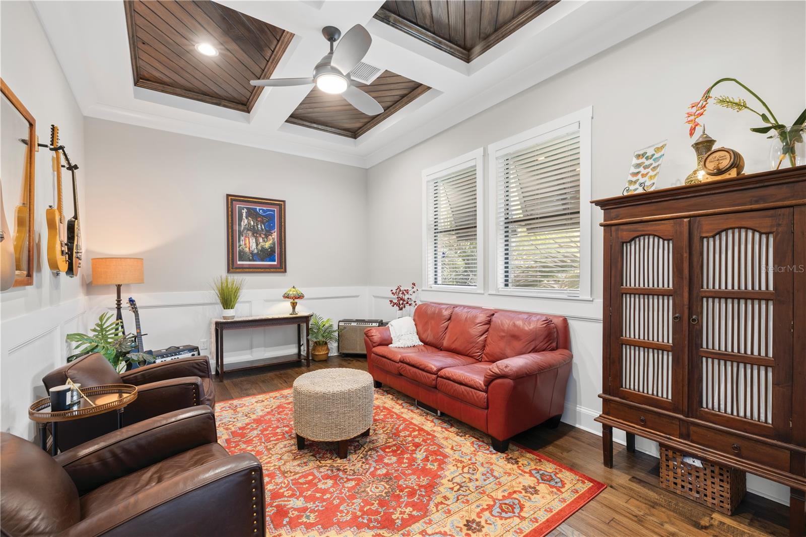 SUNSET PARK - Residential