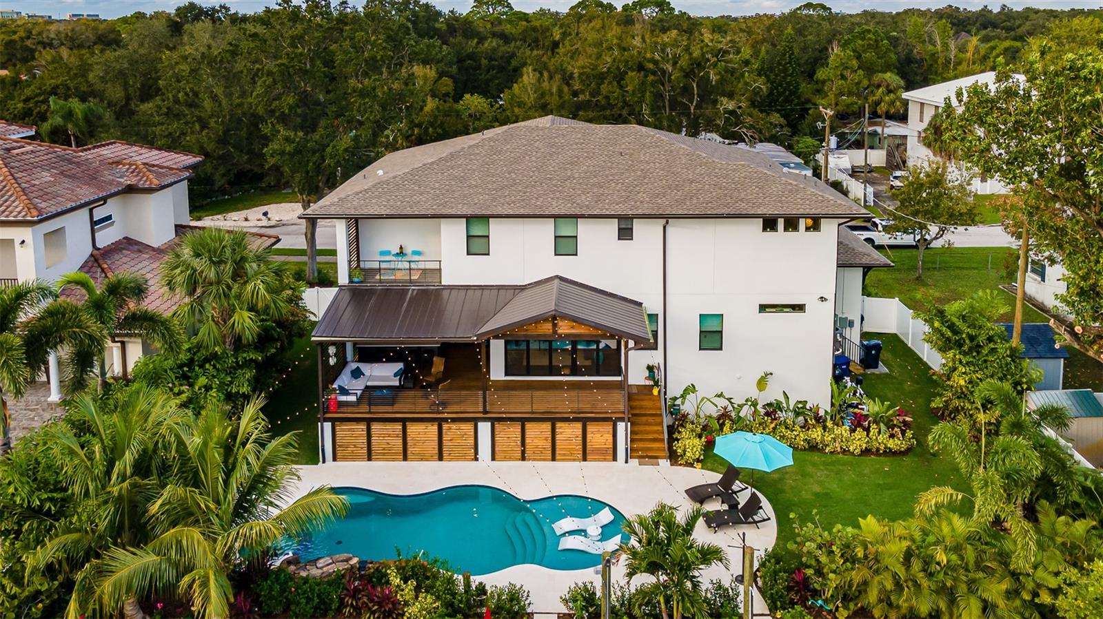 SUNSET PARK - Residential