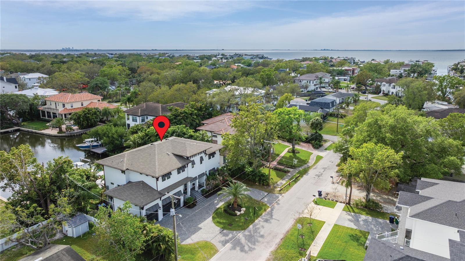 SUNSET PARK - Residential