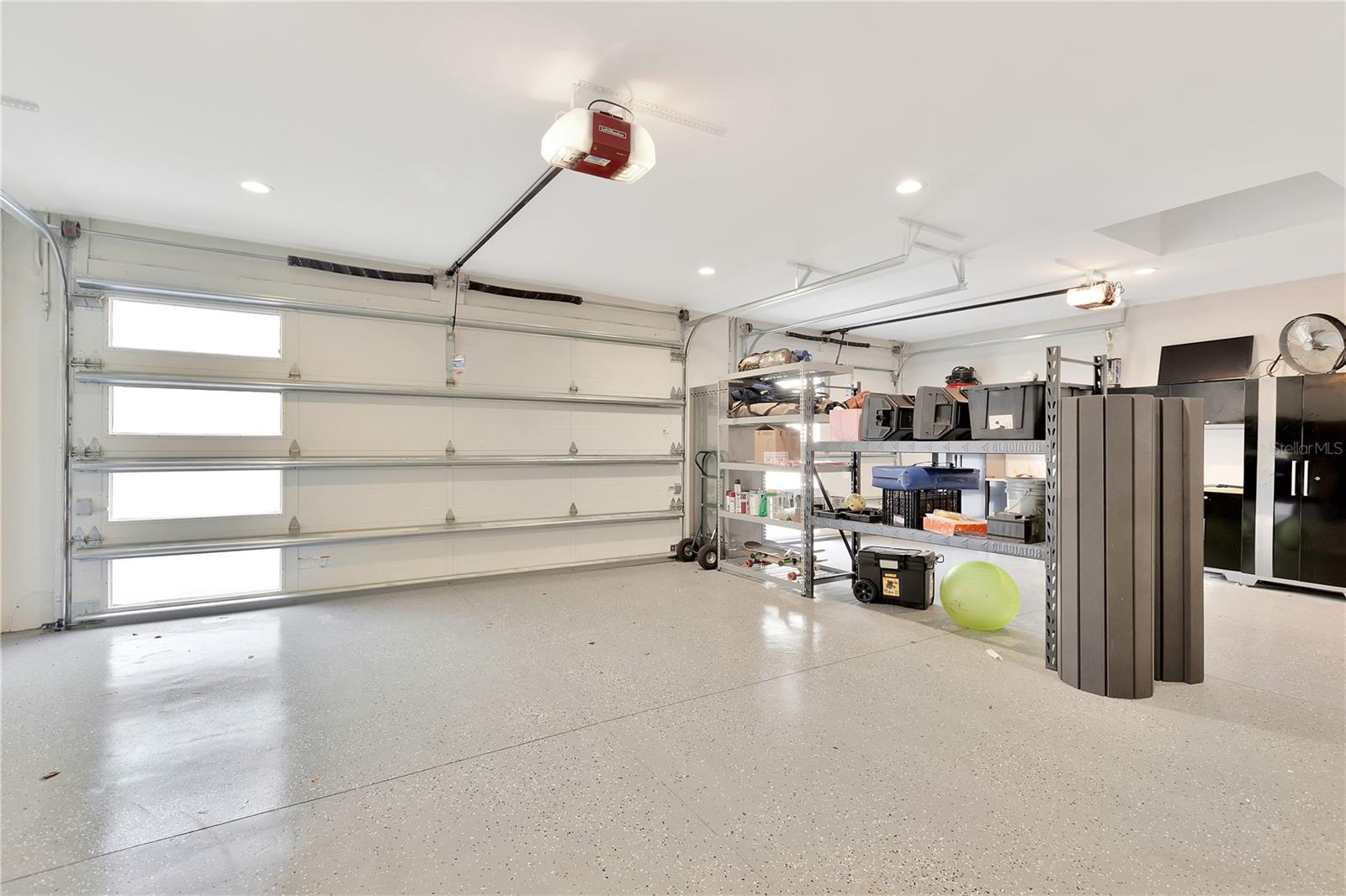 SUNSET PARK - Residential