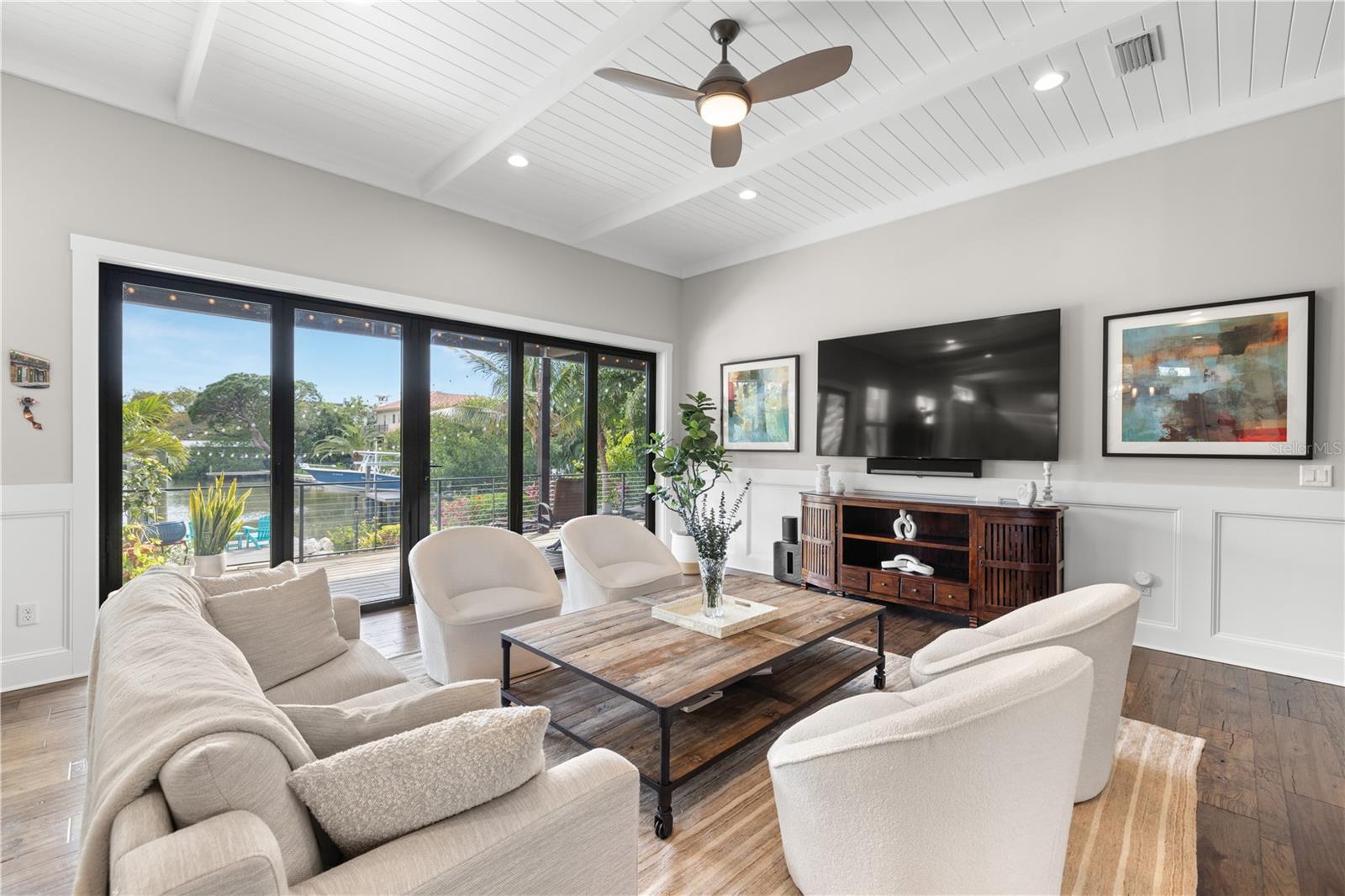 SUNSET PARK - Residential