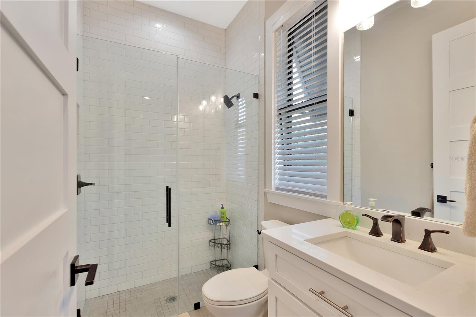 SUNSET PARK - Residential