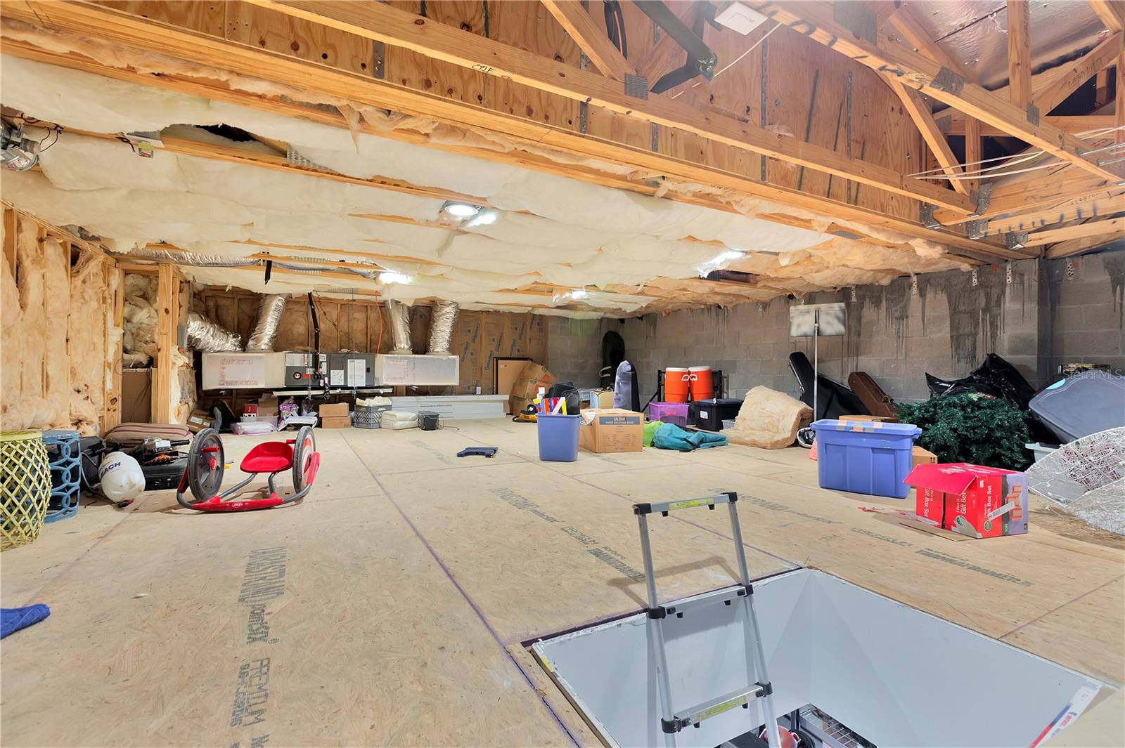 SUNSET PARK - Residential