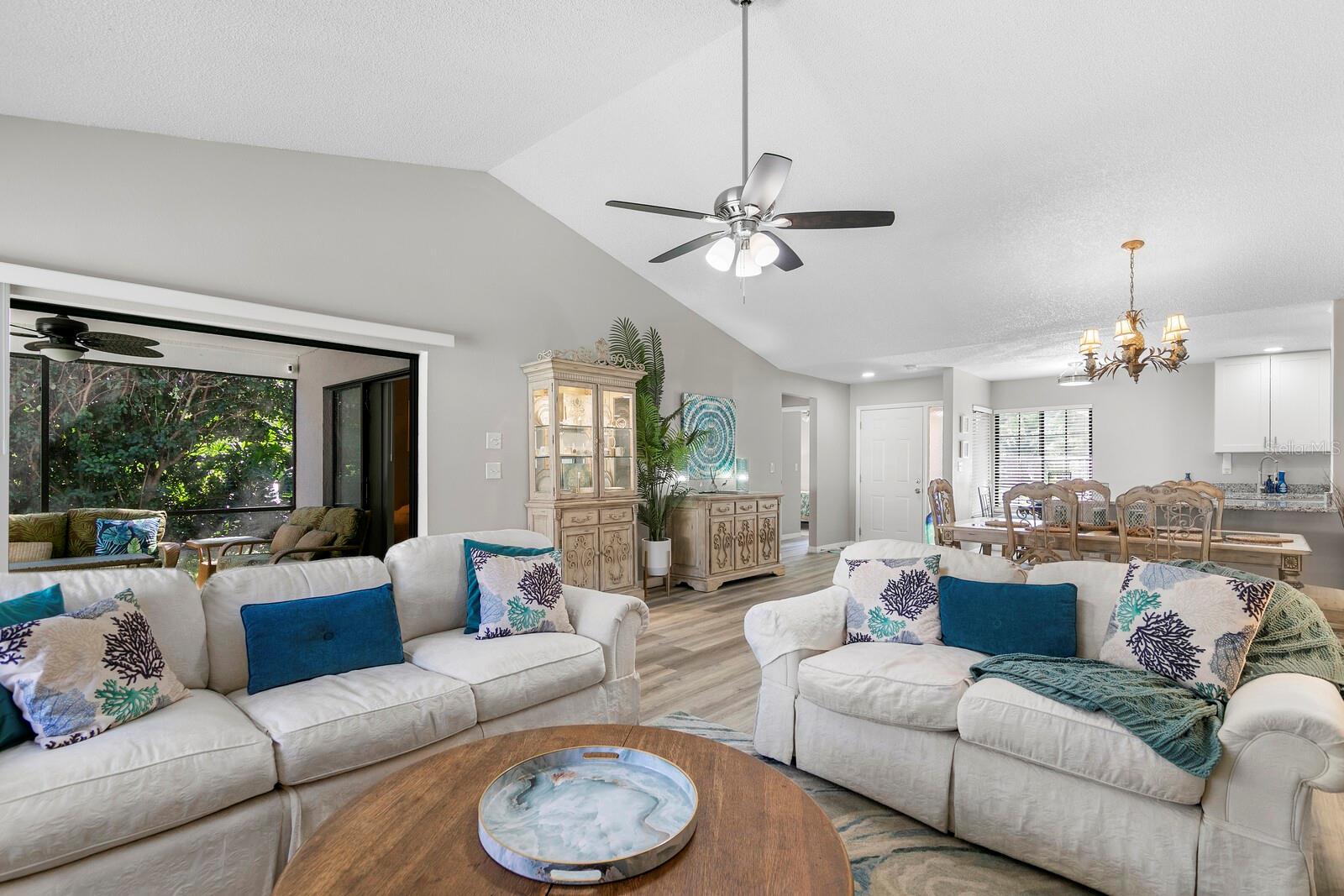 3189 PINE FOREST COURT