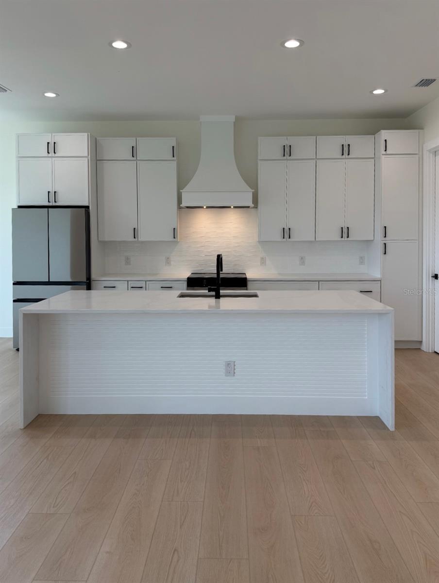 WEST PORT SUB - Residential