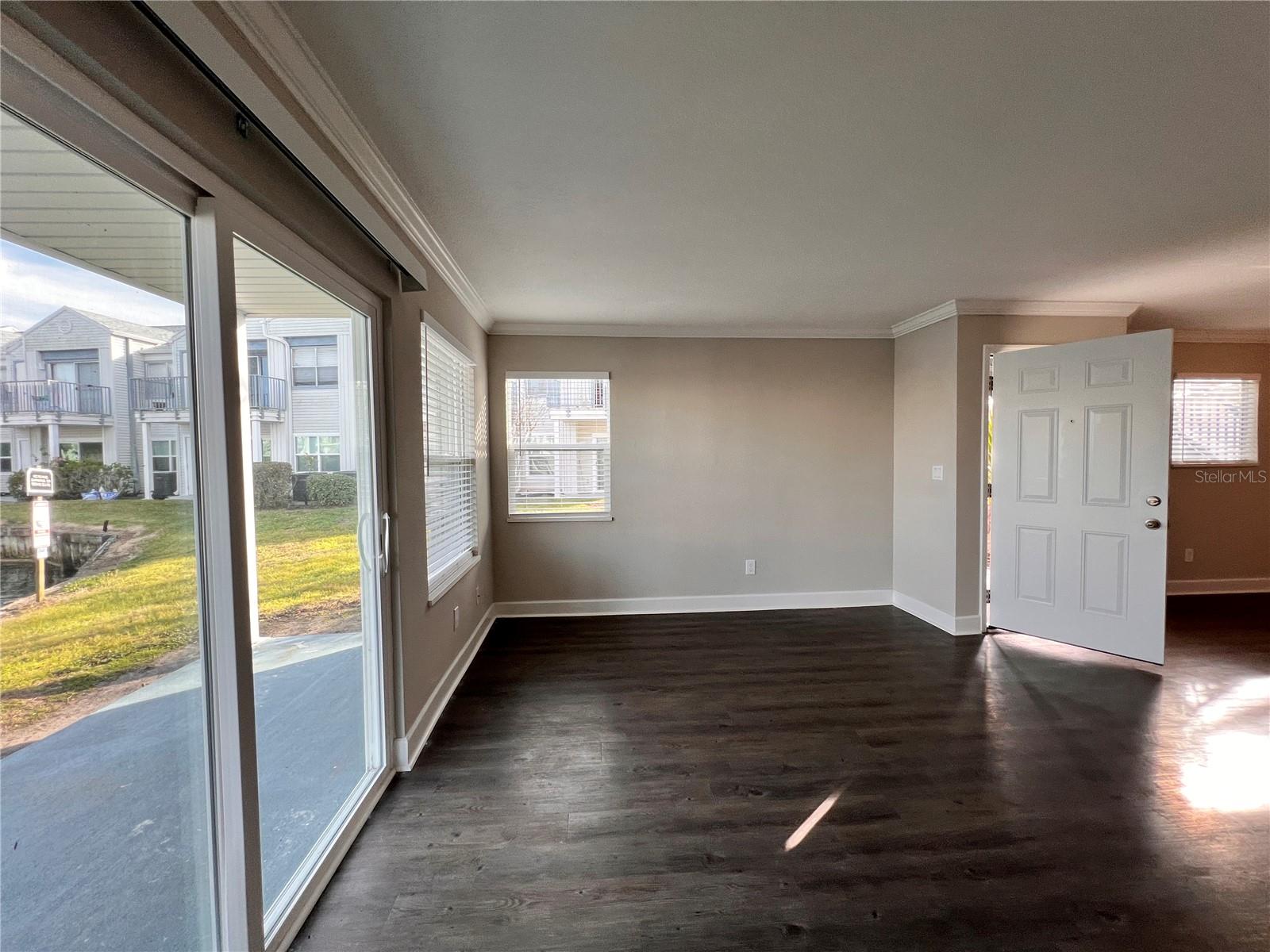 DOCKSIDE CONDO - Residential Lease