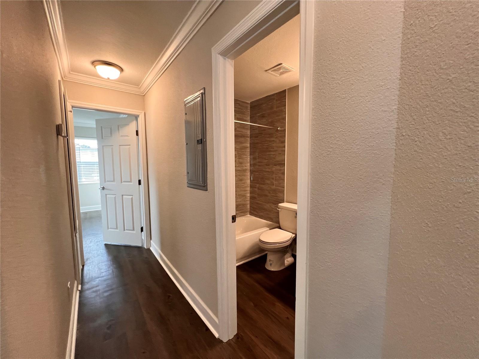 DOCKSIDE CONDO - Residential Lease