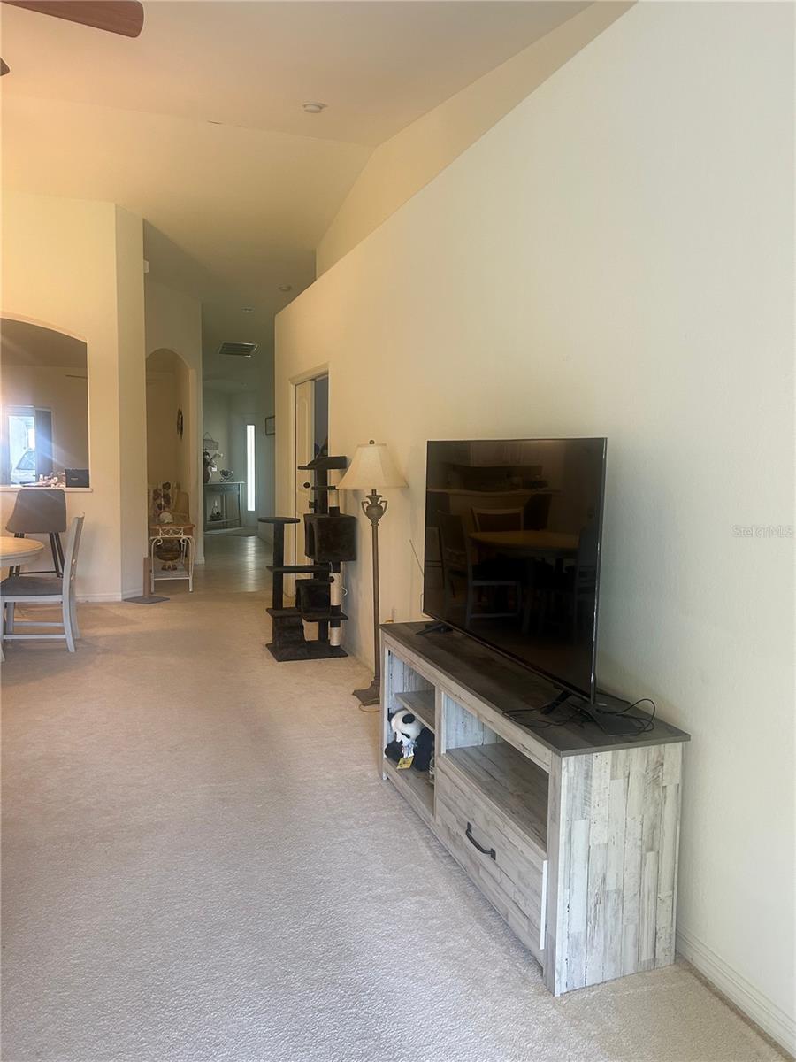 VILLA GRANDE/BURNT STORE ISLES - Residential