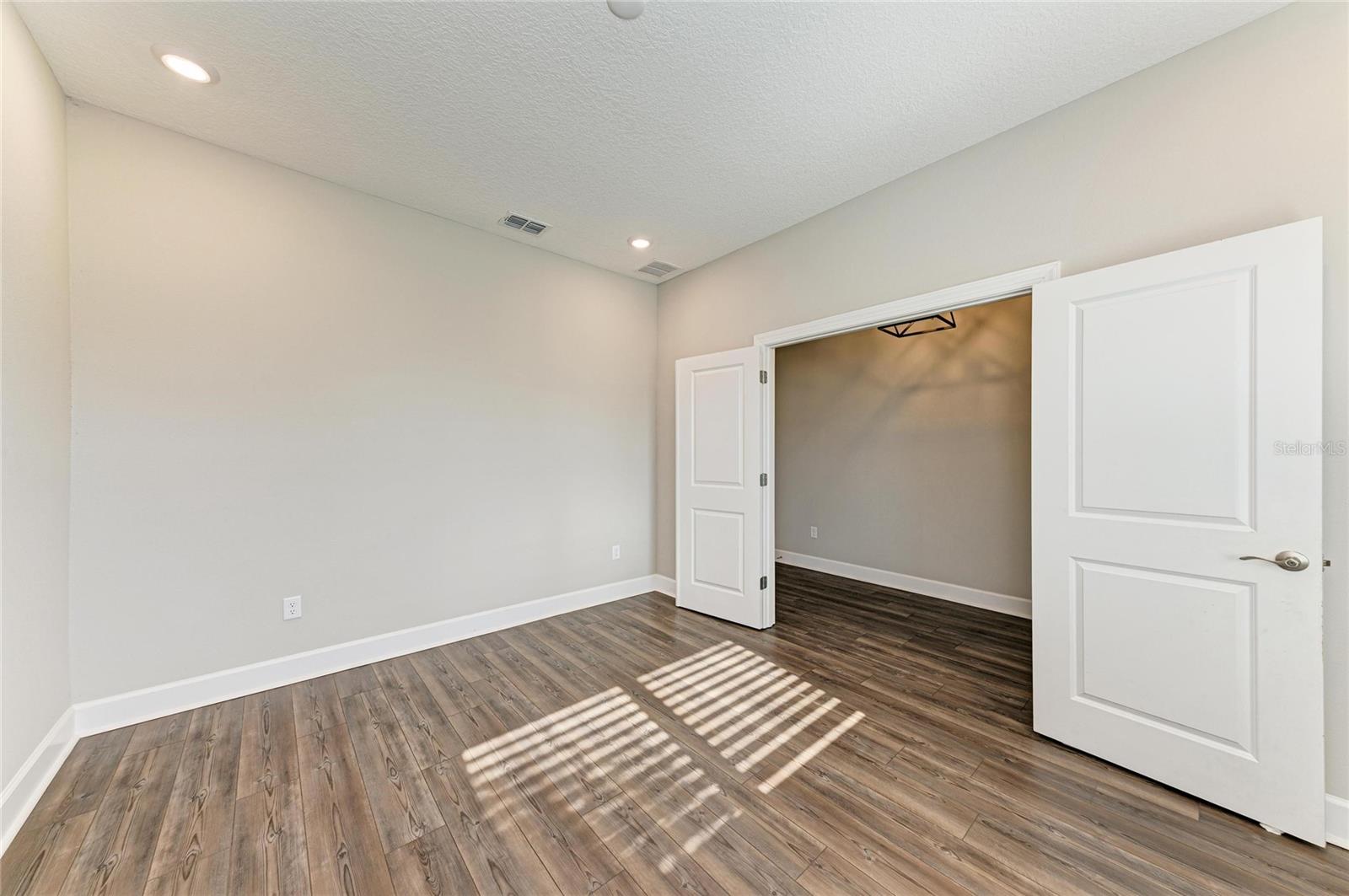 SAVANNA/LAKEWOOD RANCH PH IV - Residential