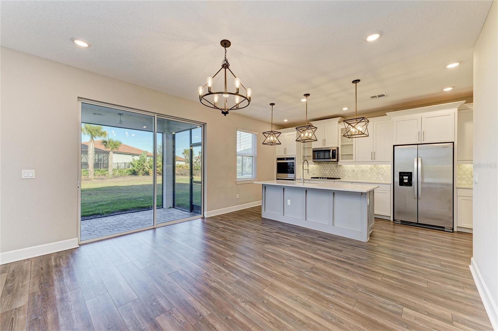 SAVANNA/LAKEWOOD RANCH PH IV - Residential