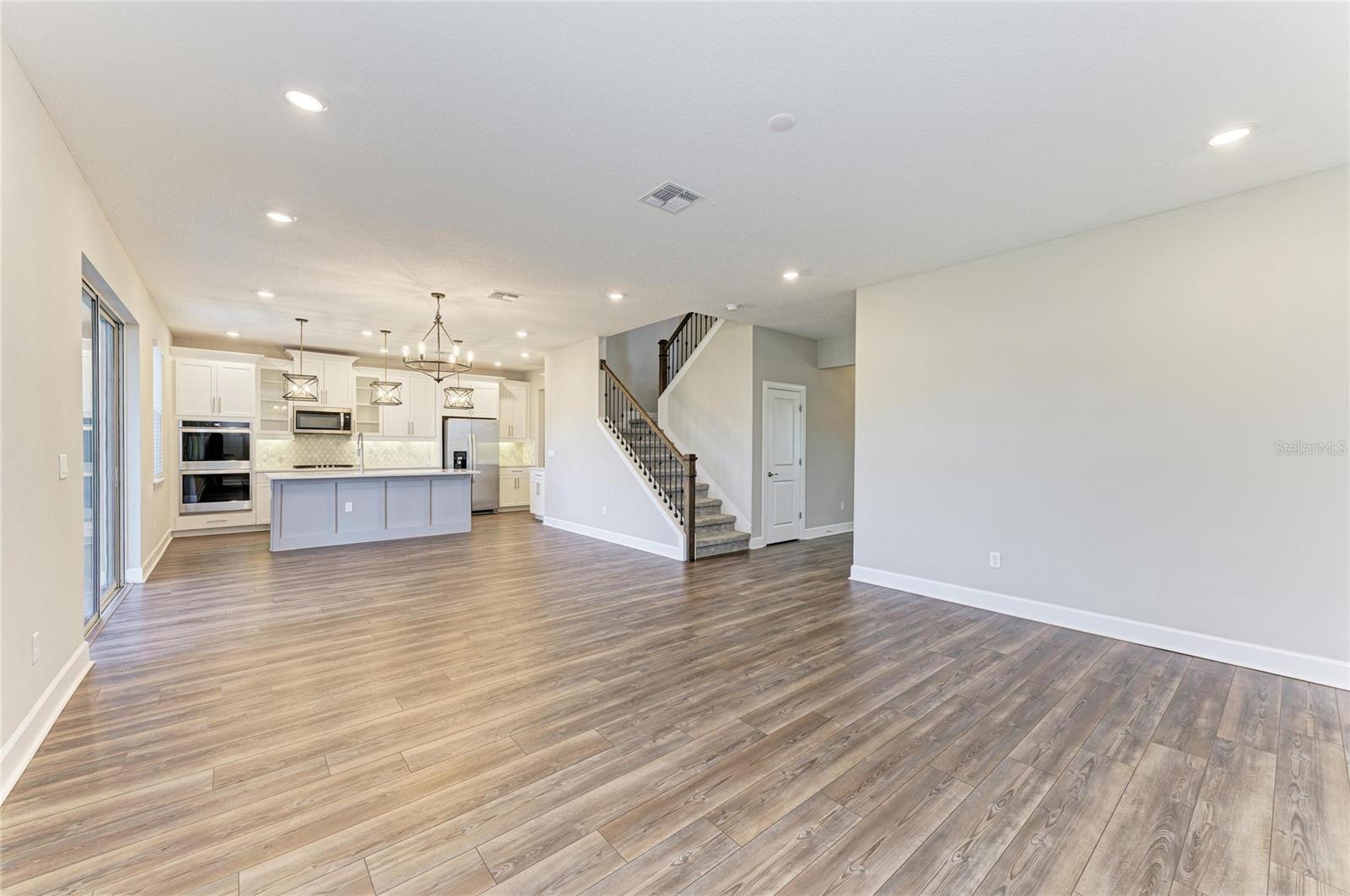 SAVANNA/LAKEWOOD RANCH PH IV - Residential