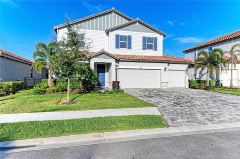 Photo of 13827 Green Hammock Place, Bradenton, FL 34211 (MLS # A4677225)