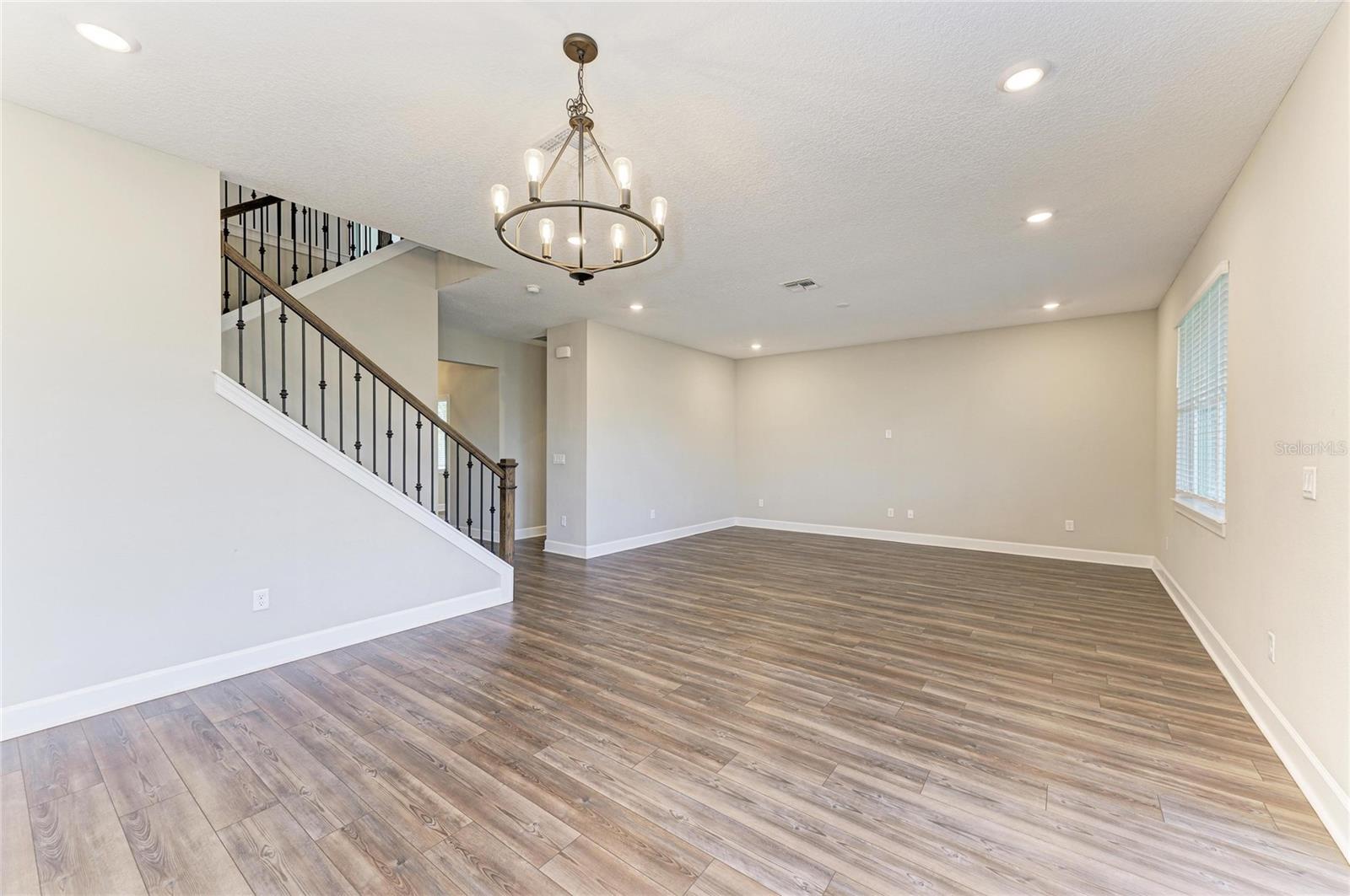 SAVANNA/LAKEWOOD RANCH PH IV - Residential