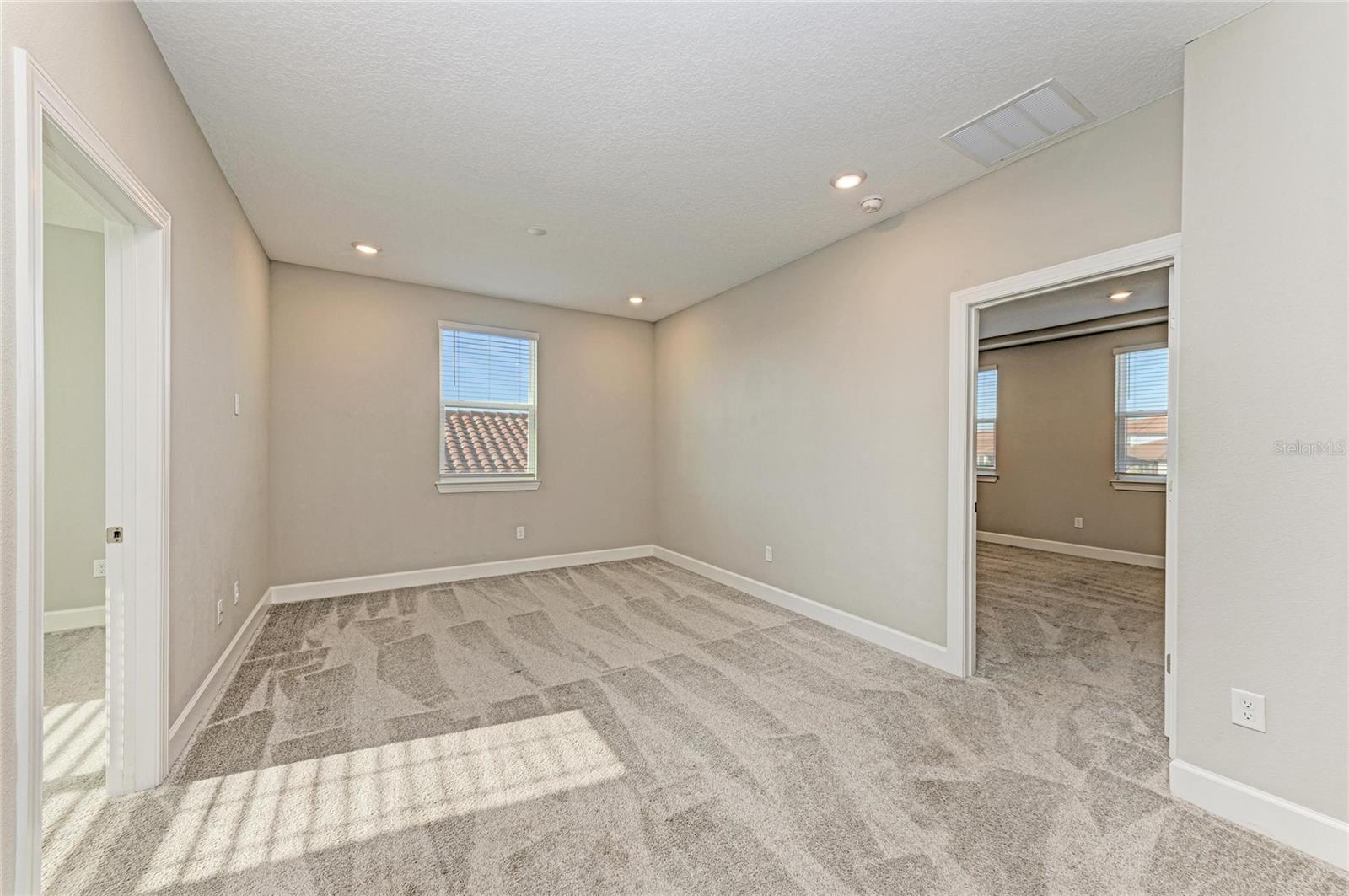 SAVANNA/LAKEWOOD RANCH PH IV - Residential