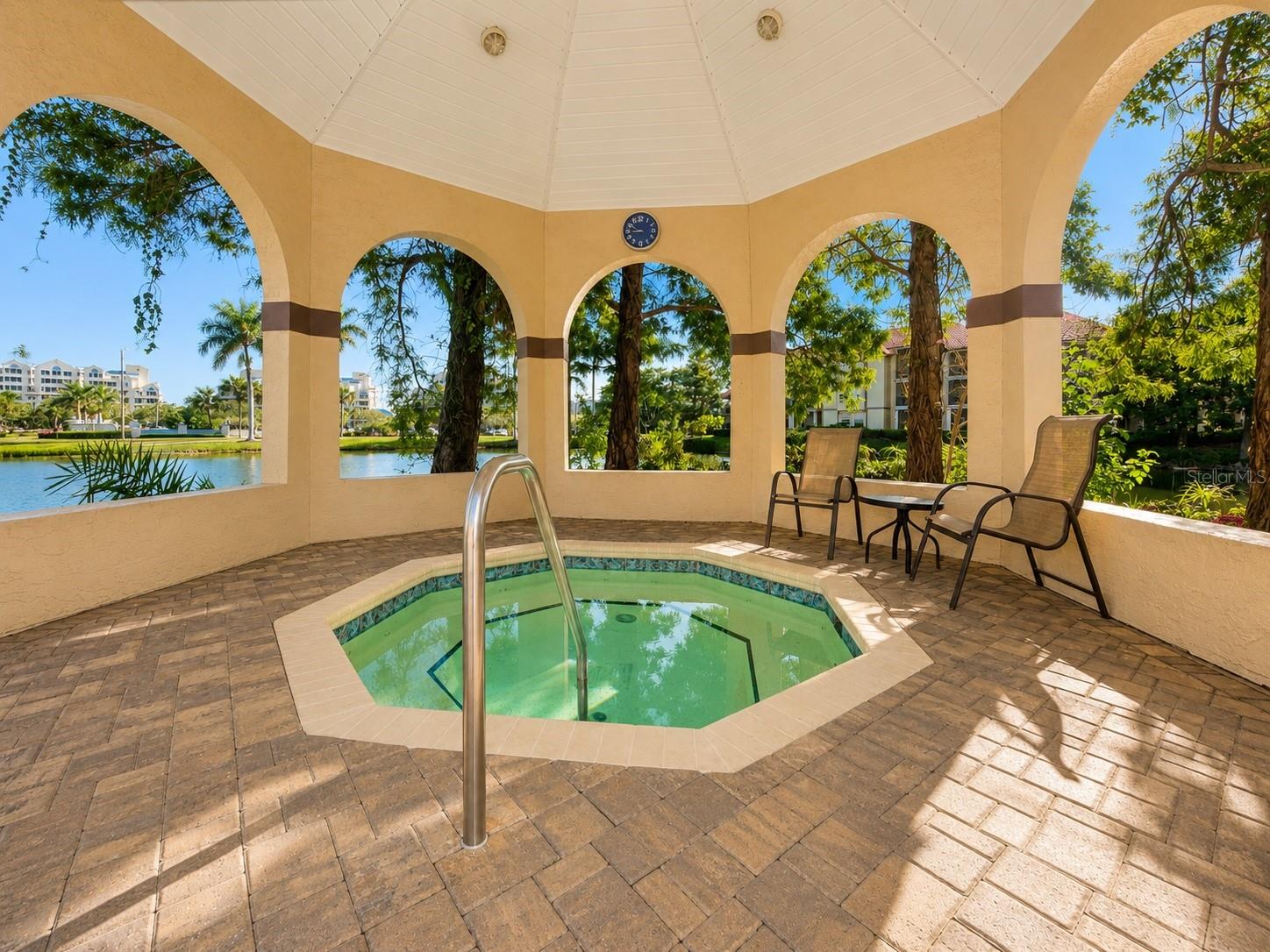 AUDUBON CONDO AT FEATHER SOUND - Residential