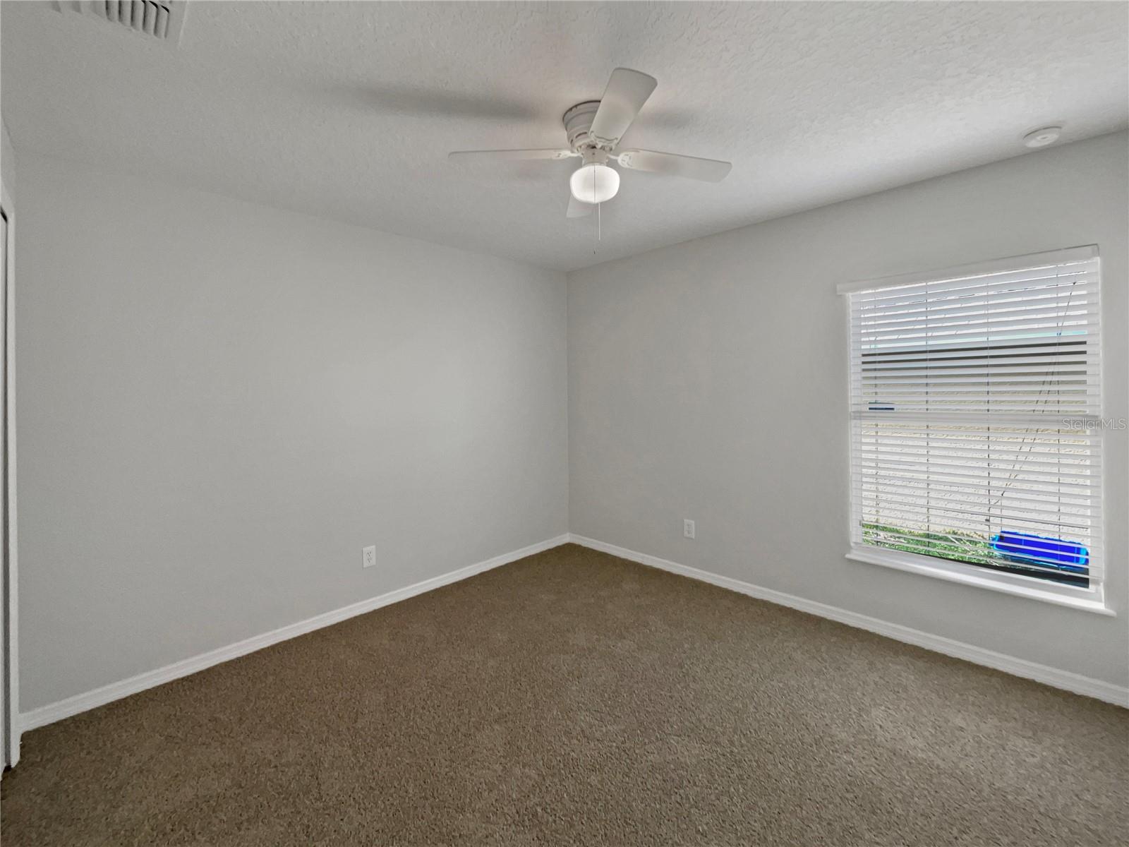 GROVELAND EAGLE POINTE PH 01 - Residential