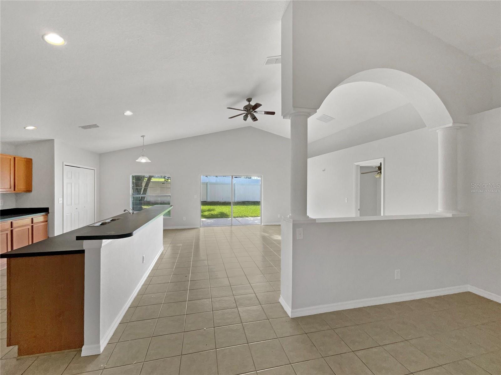 GROVELAND EAGLE POINTE PH 01 - Residential