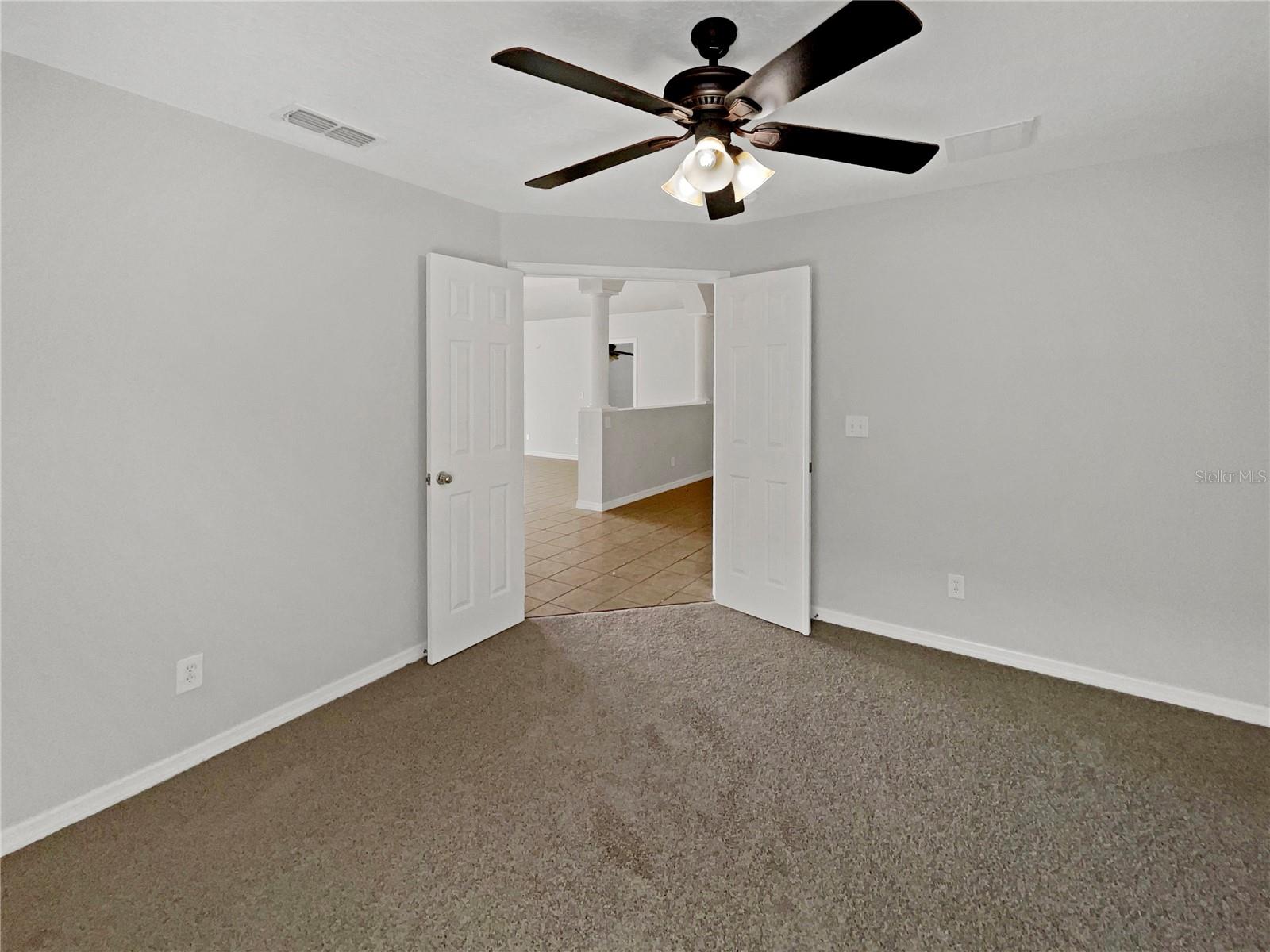 GROVELAND EAGLE POINTE PH 01 - Residential