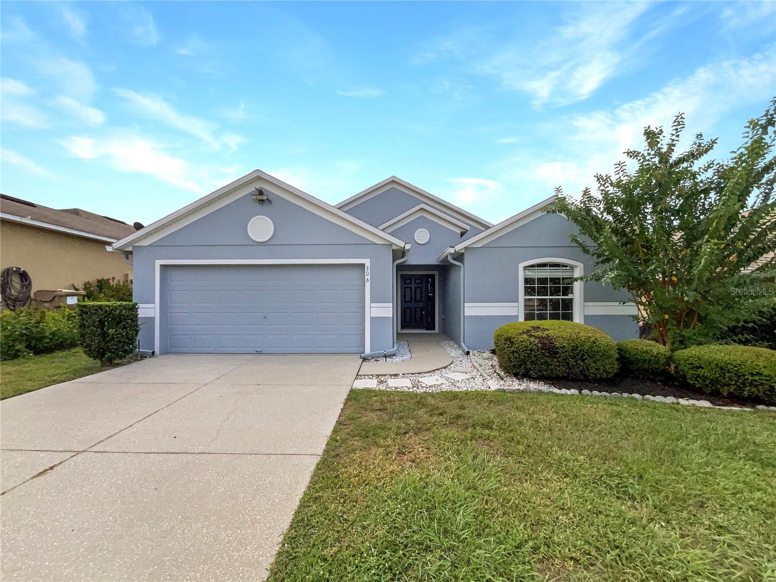 GROVELAND EAGLE POINTE PH 01 - Residential