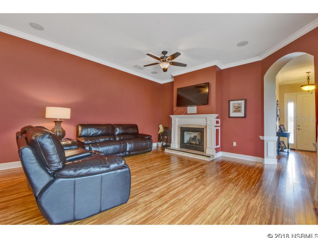 Tiffany Homes At Venetian Bay - Residential