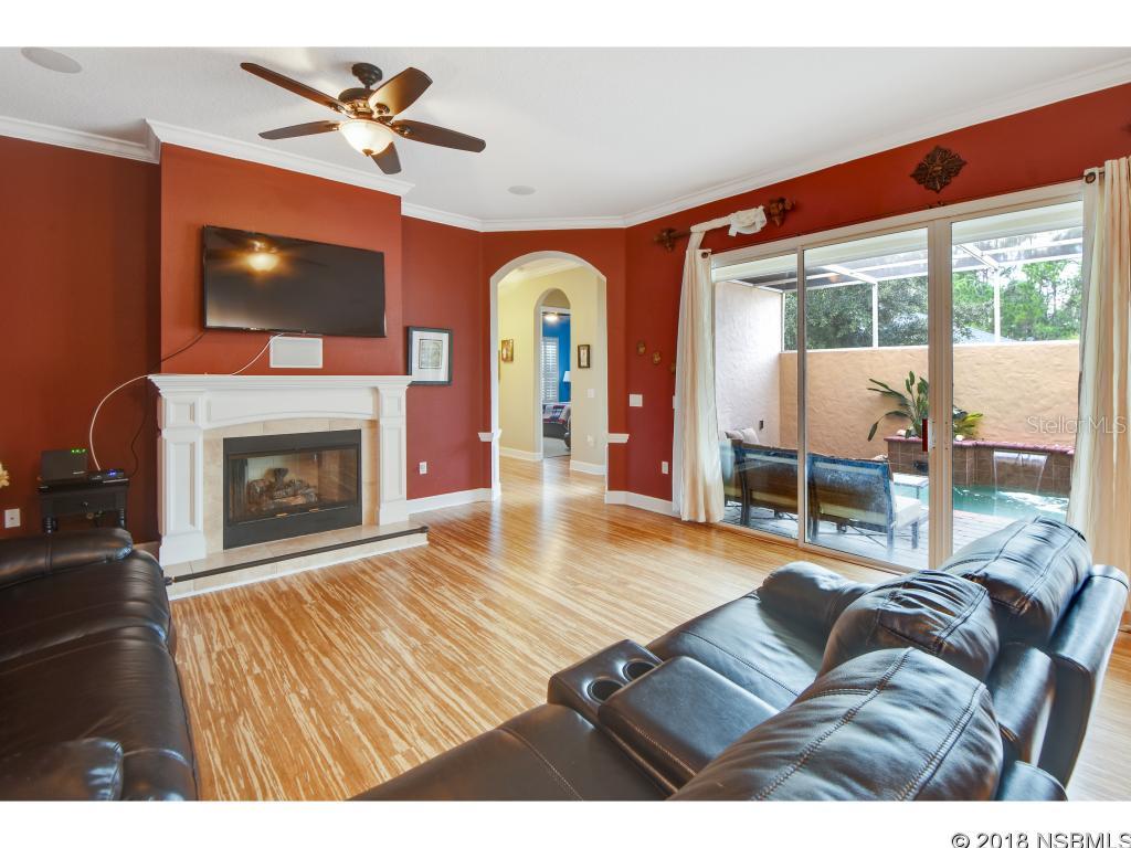 Tiffany Homes At Venetian Bay - Residential