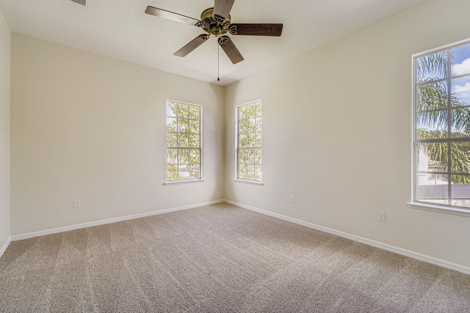 WILLOWS ON LAKE 48 35 - Residential