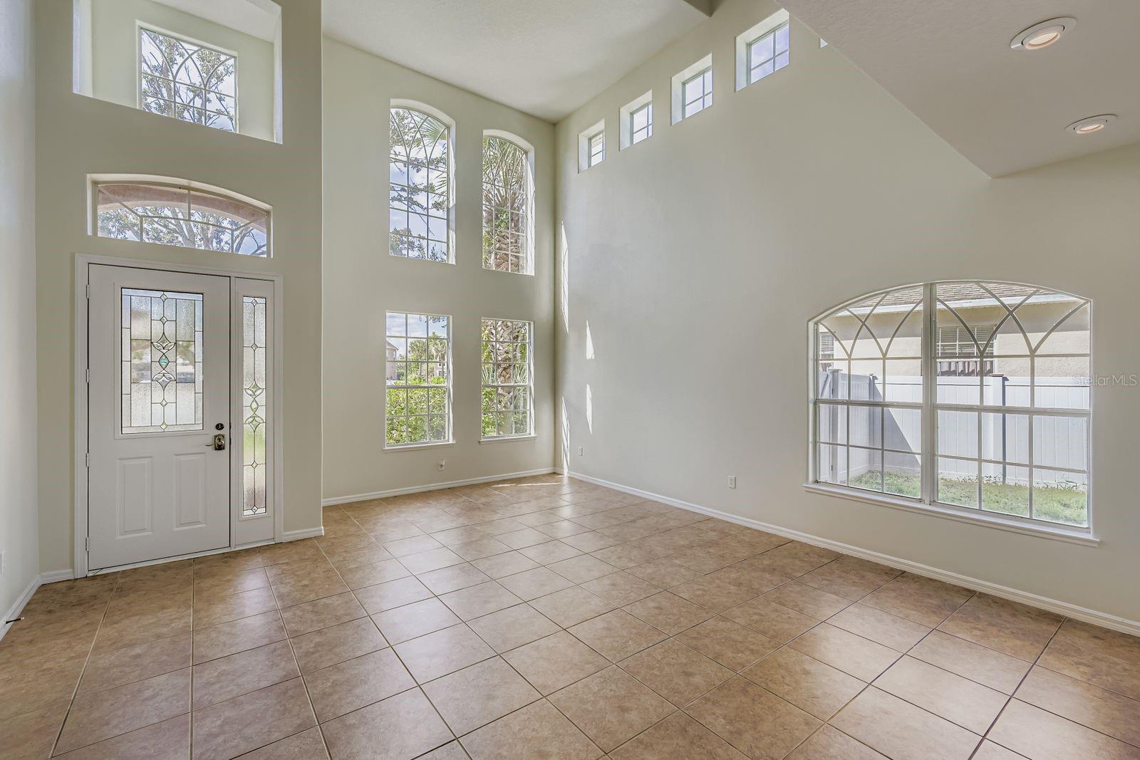 WILLOWS ON LAKE 48 35 - Residential