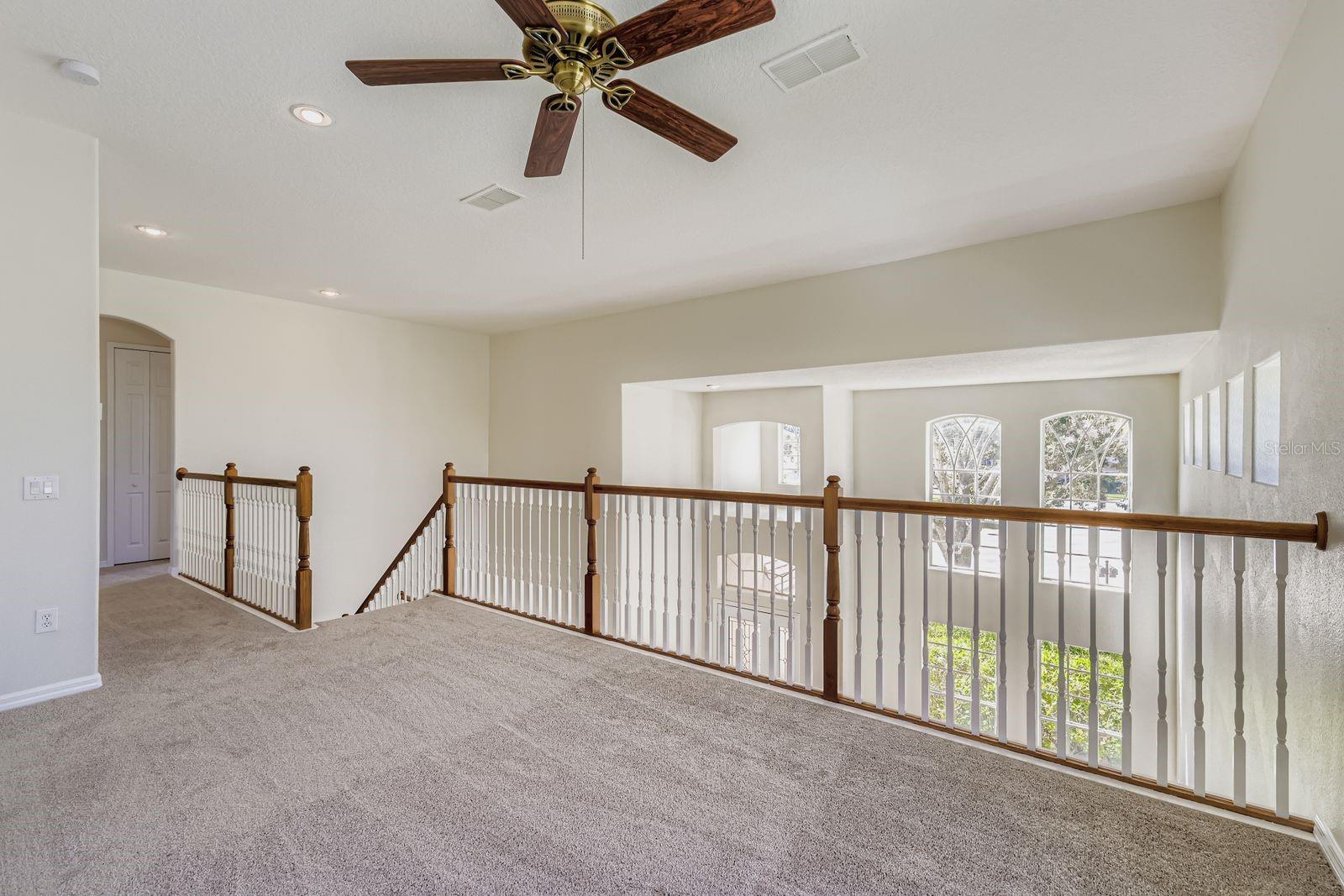 WILLOWS ON LAKE 48 35 - Residential