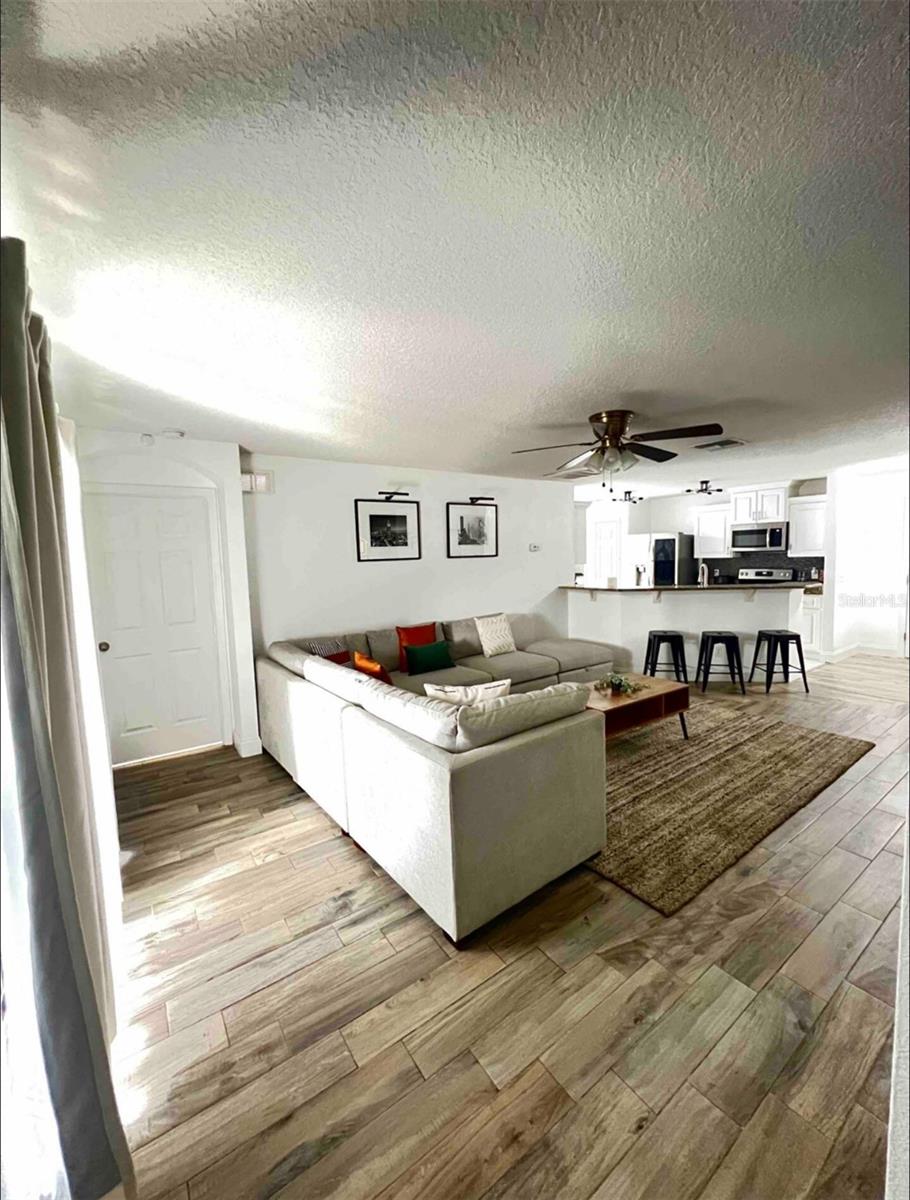 HIGHLAND MDWS PH 2B - Residential Lease