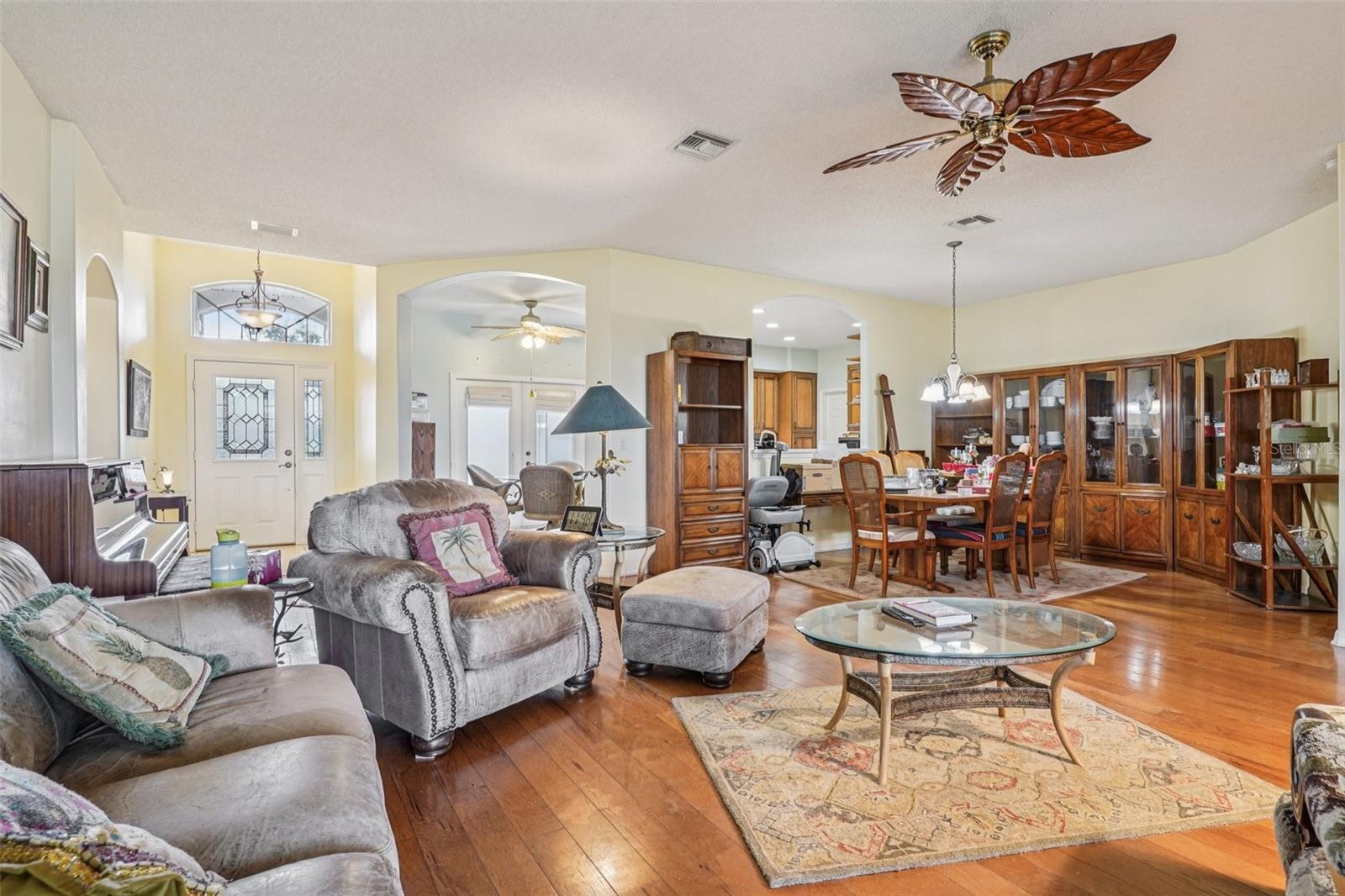 ROYAL HIGHLANDS PH 02-A LT 1173 ORB 2040 - Residential