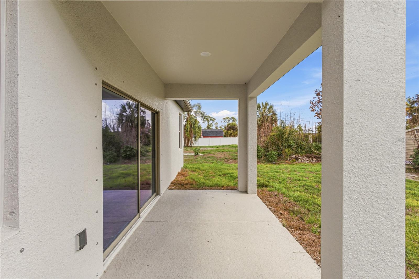 1570 - PORT CHARLOTTE SUB 24 - Residential