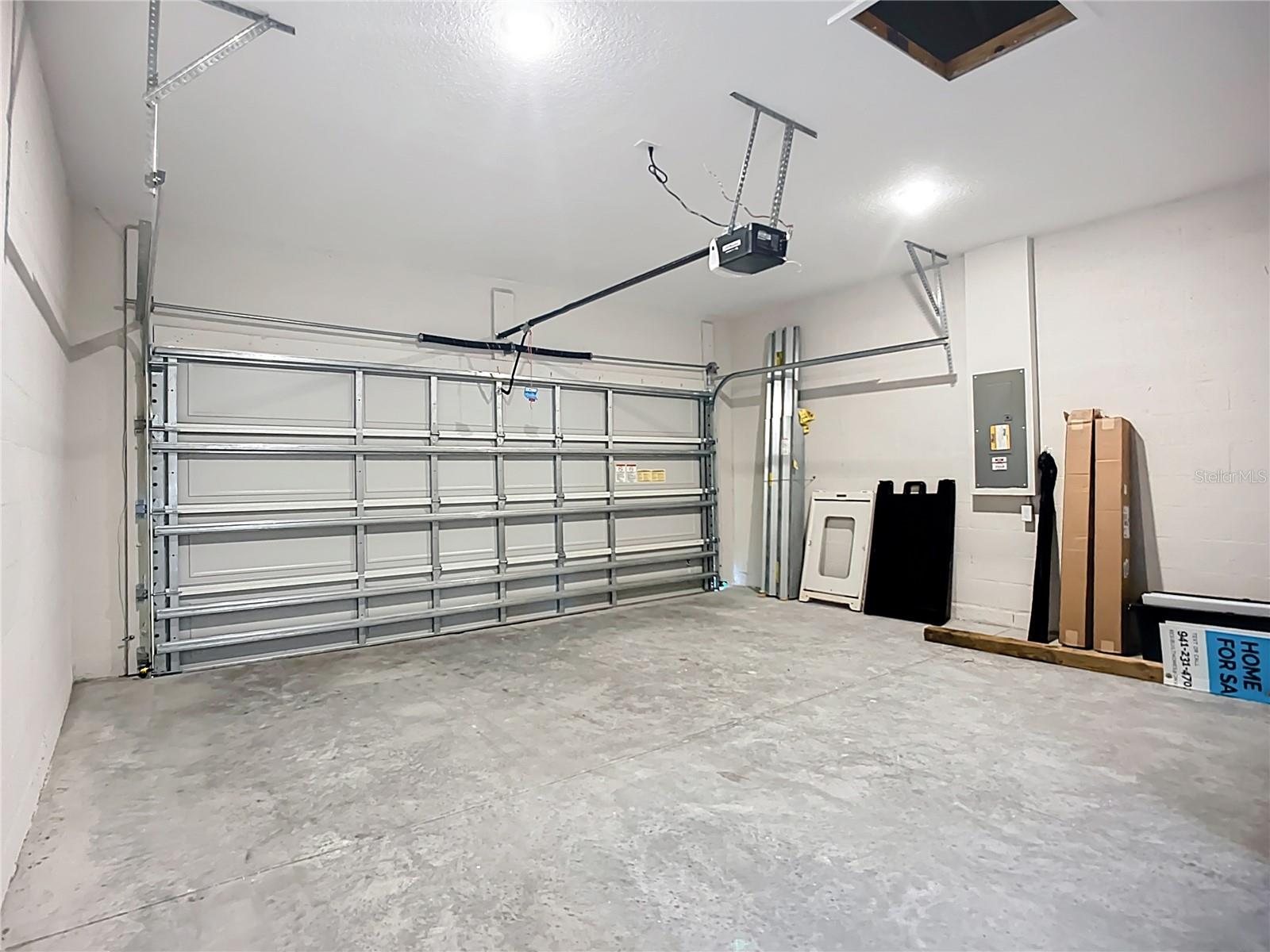 1570 - PORT CHARLOTTE SUB 24 - Residential