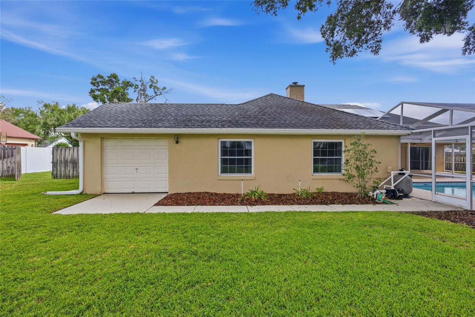 QUAIL HOLLOW - Residential