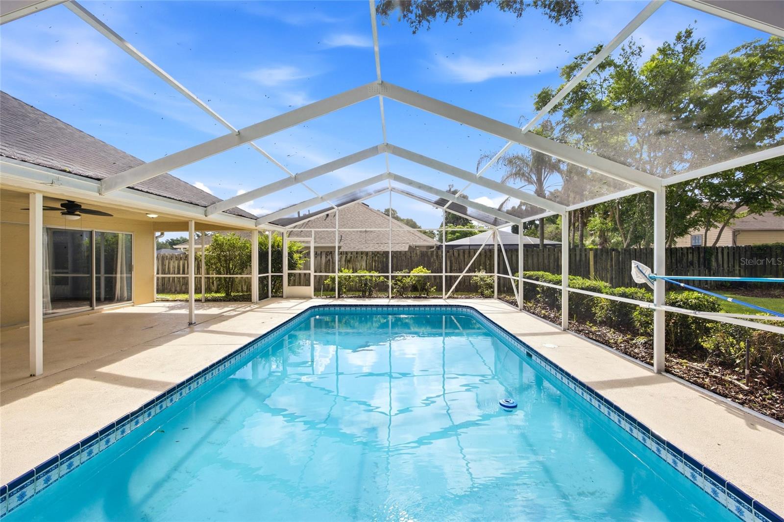 QUAIL HOLLOW - Residential