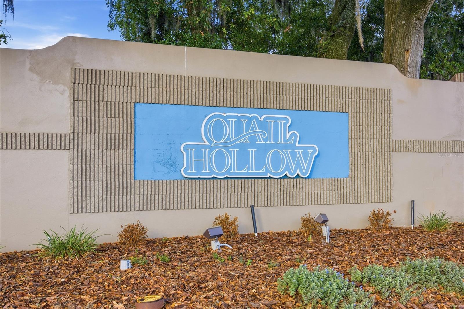QUAIL HOLLOW - Residential