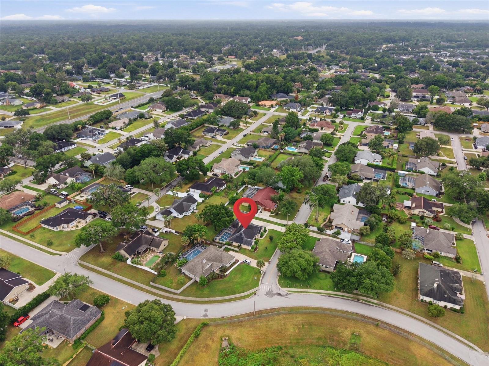 QUAIL HOLLOW - Residential