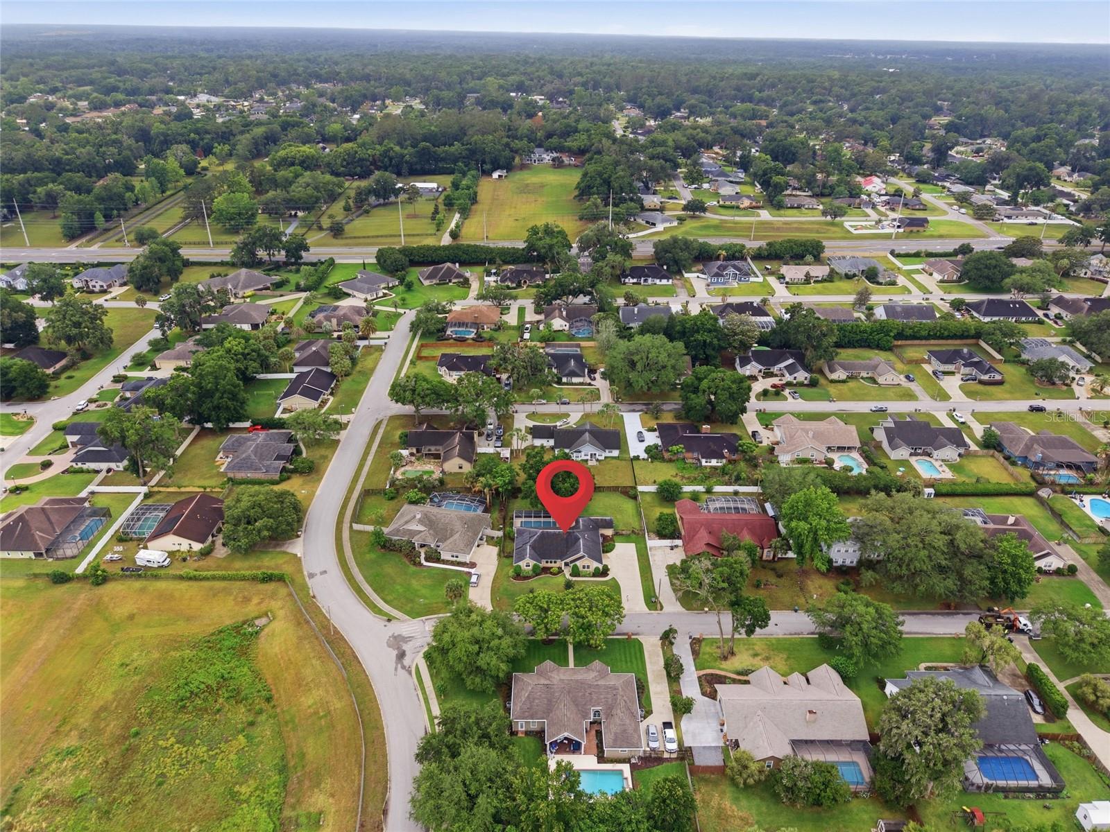 QUAIL HOLLOW - Residential