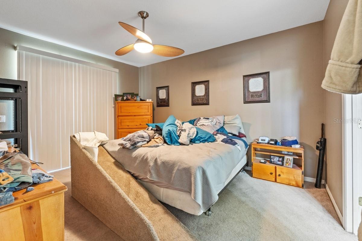 FAIRWAYS AT MT PLYMOUTH PH 01 LT 01 - Residential