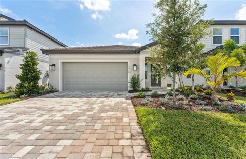 Photo of 10426 Cross River Trail, Parrish, FL 34219 (MLS # TB8398459)