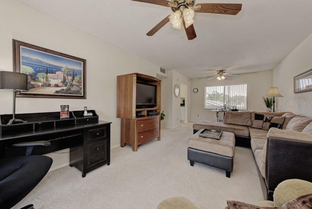 VILLAGE PLAZA SEC 1 - Residential