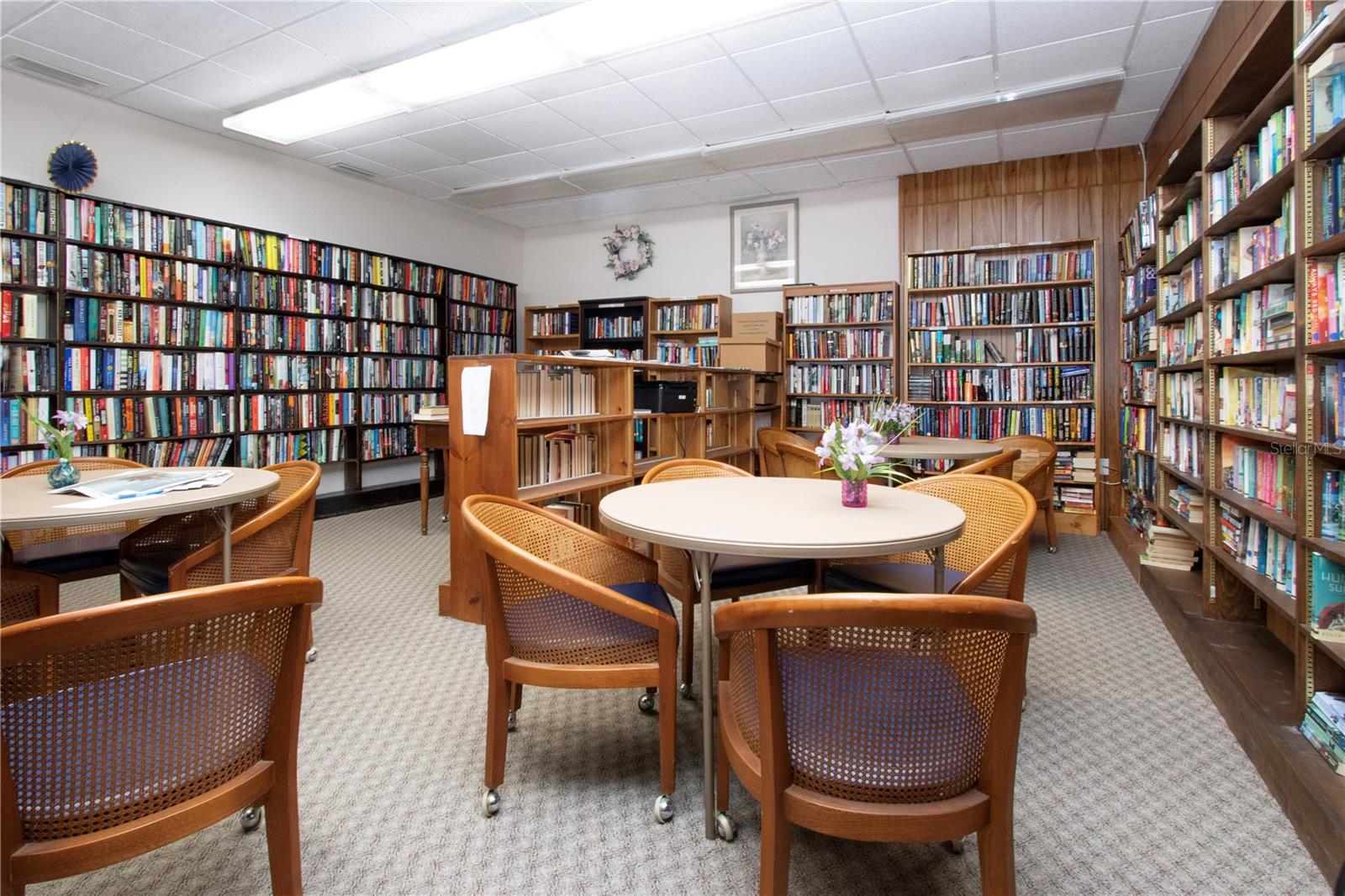 VILLAGE PLAZA SEC 1 - Residential